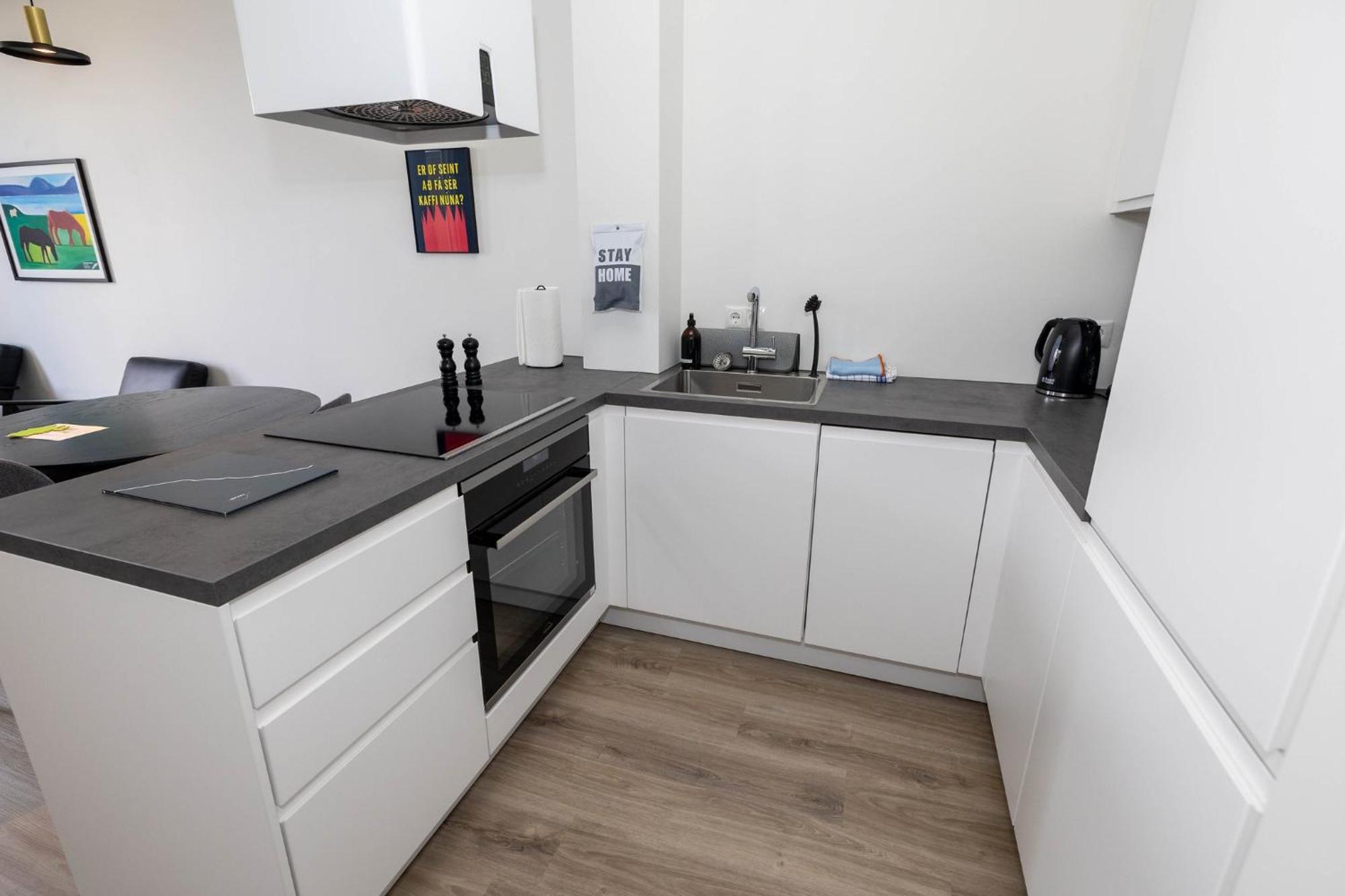 Hafnir Apartment *